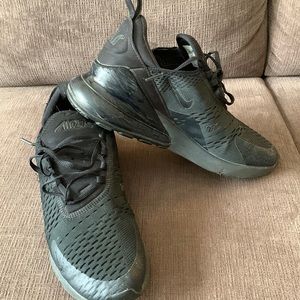 Nike Air Max 270 Sneakers